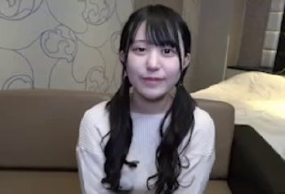 丰满的妻子被鸡巴插的淫水直流